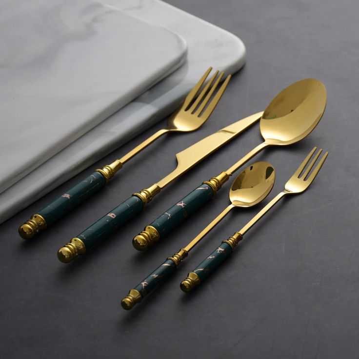  Gold stainless steel cutlery set for wedding and catering decoration

