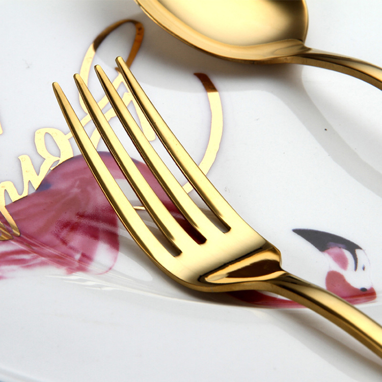 24-piece gold stainless steel cutlery set with gift box for parties and formal dining

