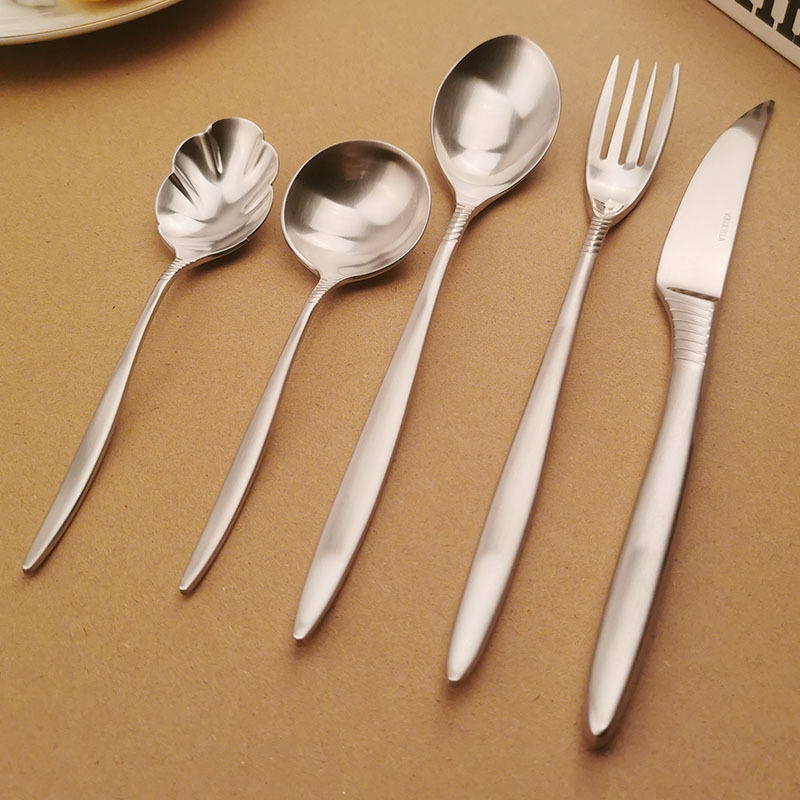 304 stainless steel silverware set with mirror finish for restaurants and home dining

