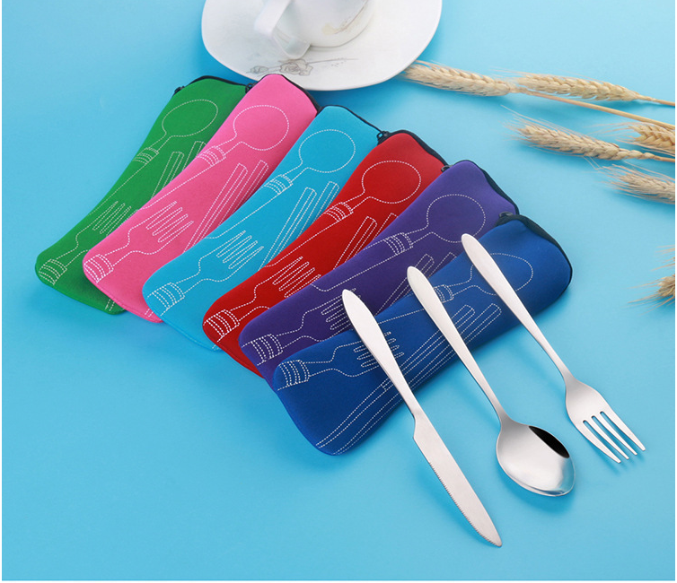 Gold stainless steel spoon and fork cutlery set for luxury restaurant table settings


