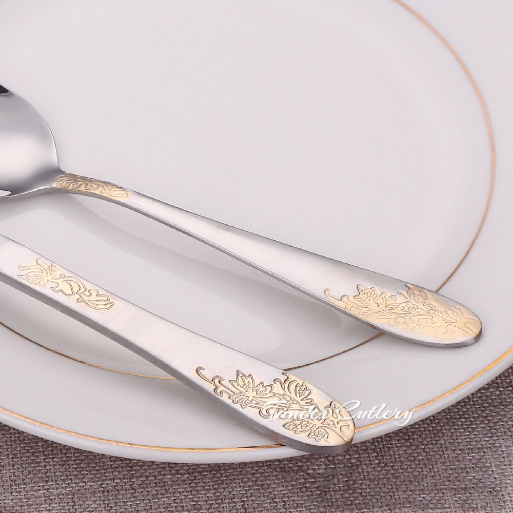 Eco-friendly party restaurant tableware set with gift box packaging


