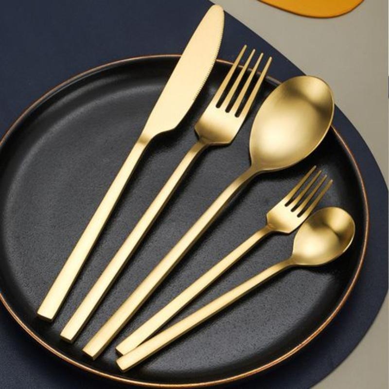 Smooth polished 304 stainless steel cutlery set with modern minimalist design

