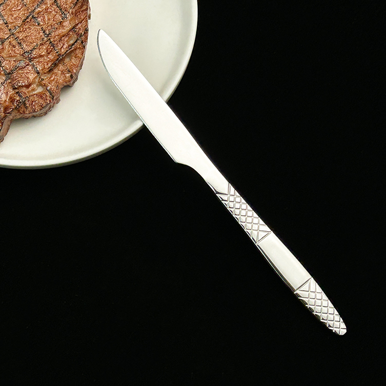Stainless steel knife and spoon metal cutlery set for kitchen or restaurant use

