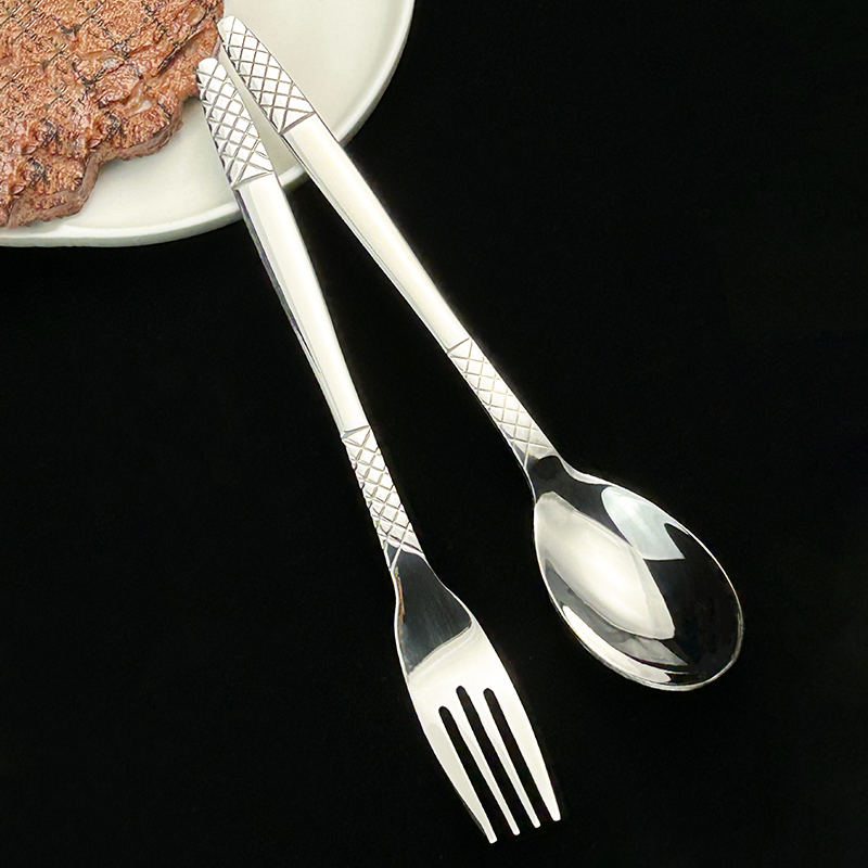 Stainless steel knife and spoon metal cutlery set for kitchen or restaurant use

