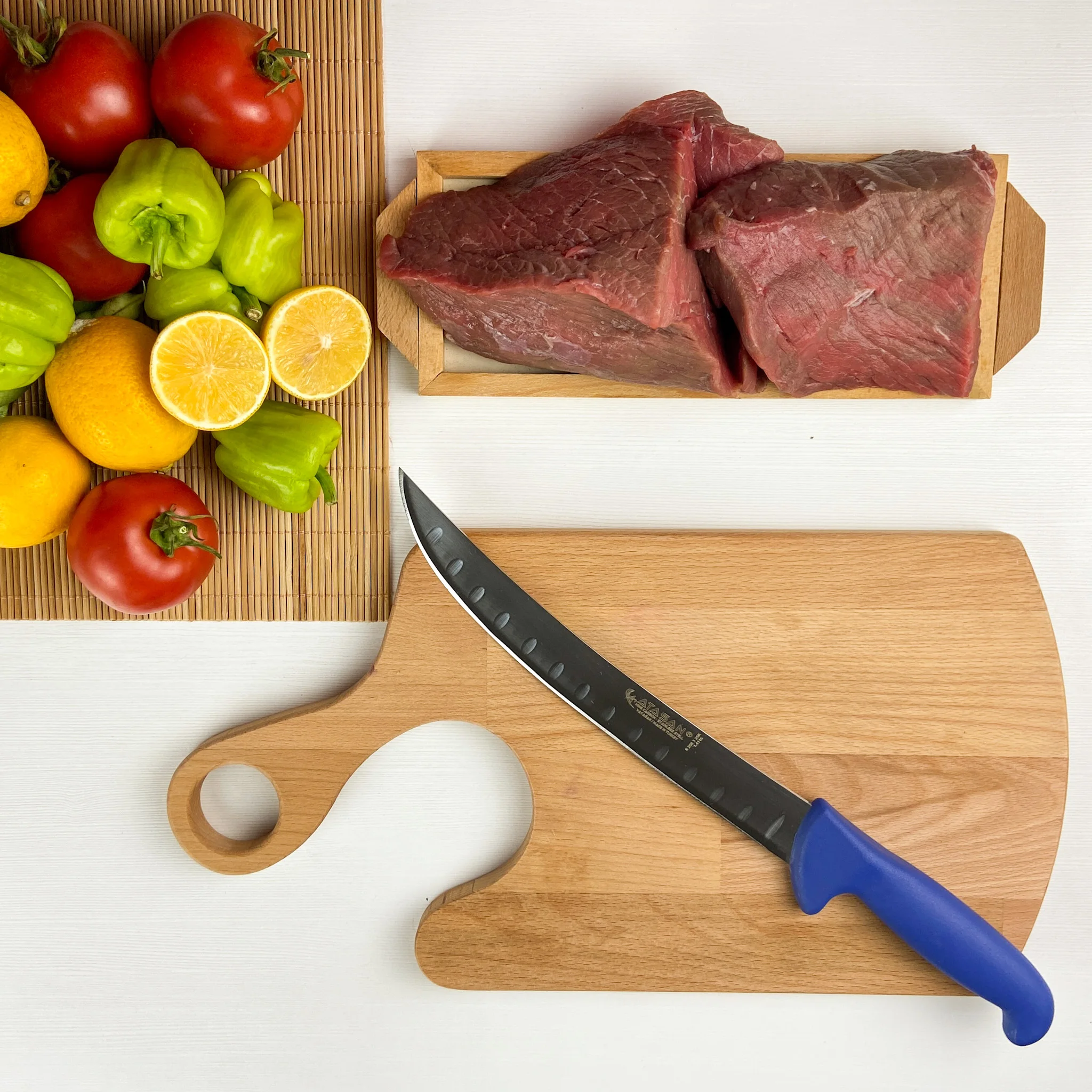 Sharp Stainless Steel Steak Knife with Ergonomic Handle
