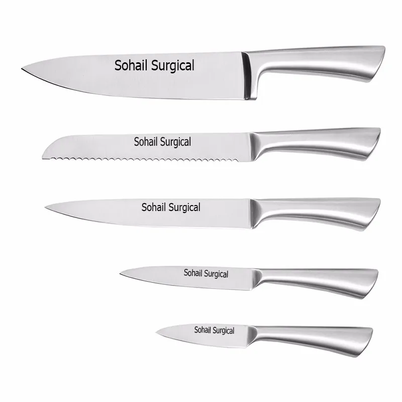Professional Titanium Coated Kitchen Knife with Ergonomic Handle

