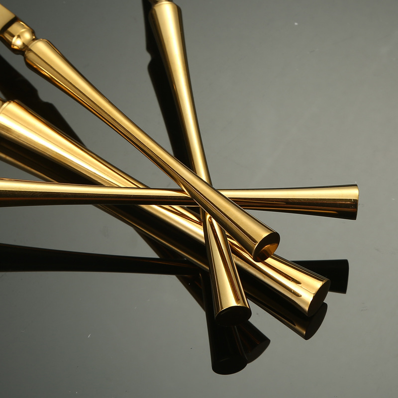 Reusable gold stainless steel cutlery set with elegant modern design

