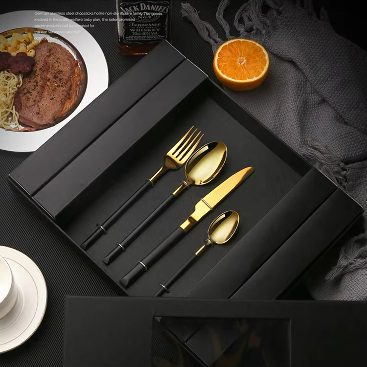 Sustainable Wedding Metal Cutlery Set with Fork, Knife, and Spoon