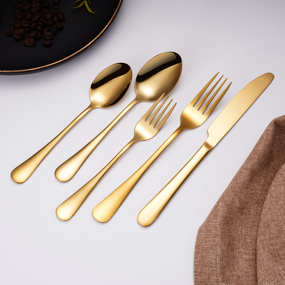 5-piece gold wedding cutlery set with elegant finish