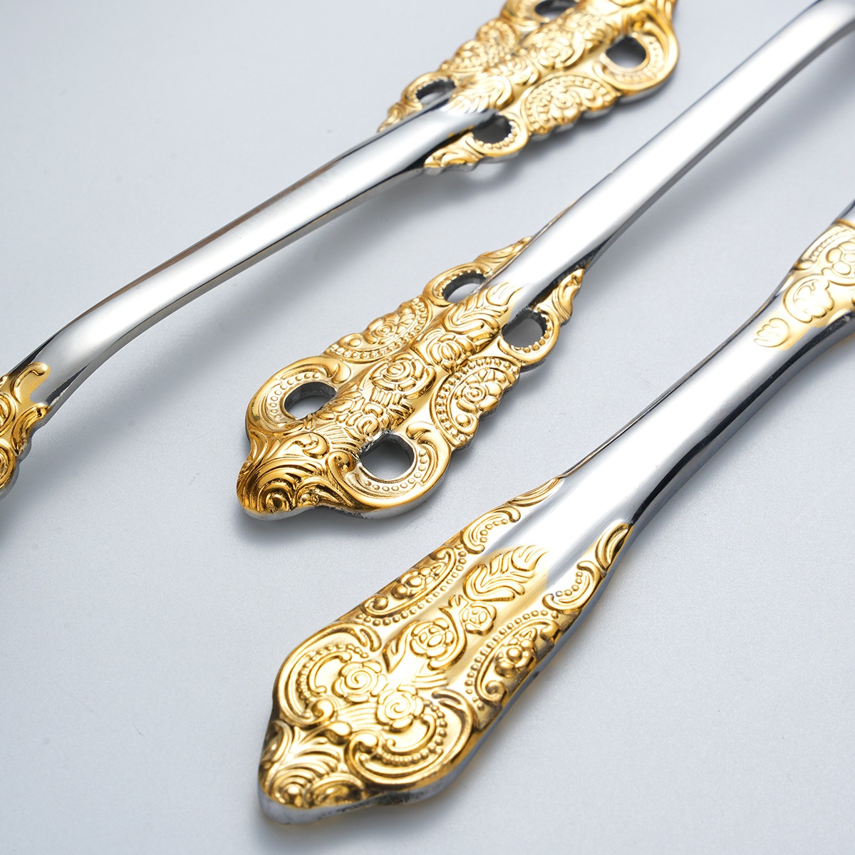 Modern matte gold stainless steel dinner cutlery set with elegant finish