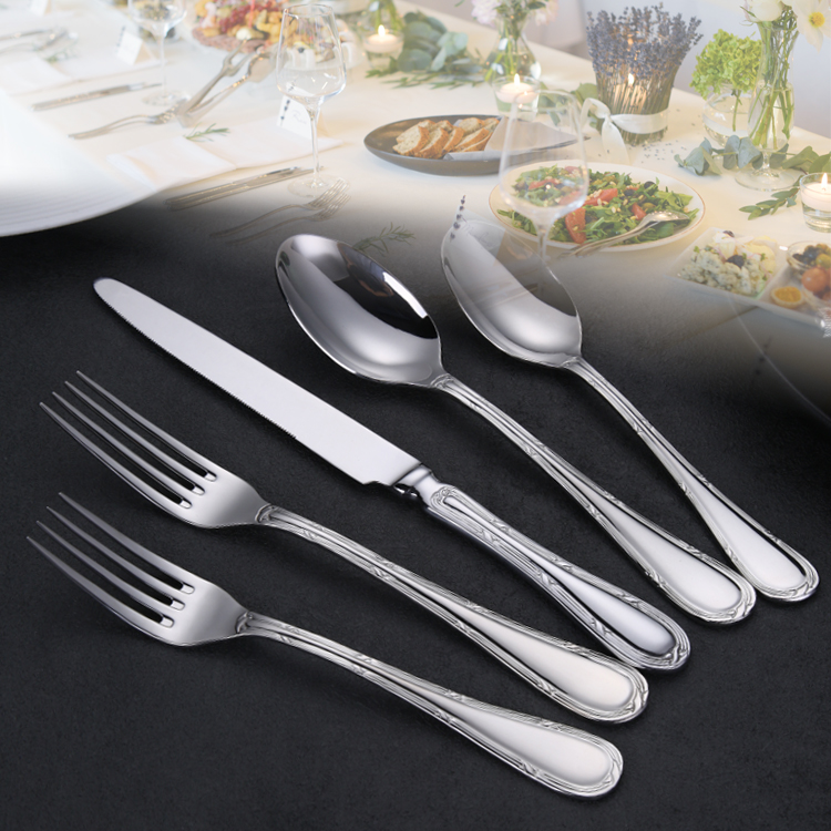 Fashionable gold stainless steel silverware set with modern flatware design

