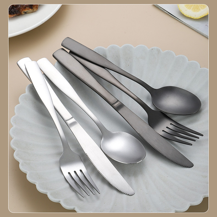 Fashionable gold stainless steel silverware set with modern flatware design

