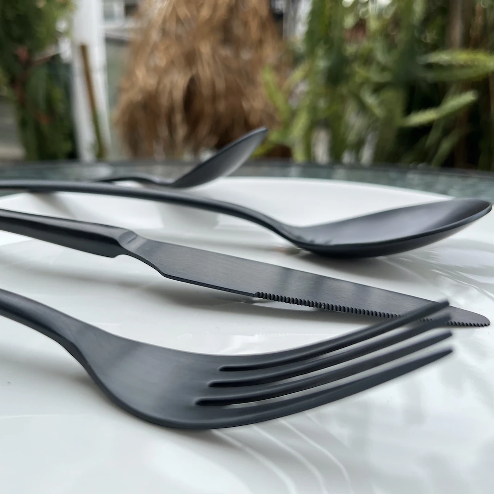 Black Stainless Steel Enamel Cutlery Set – Durable Flatware