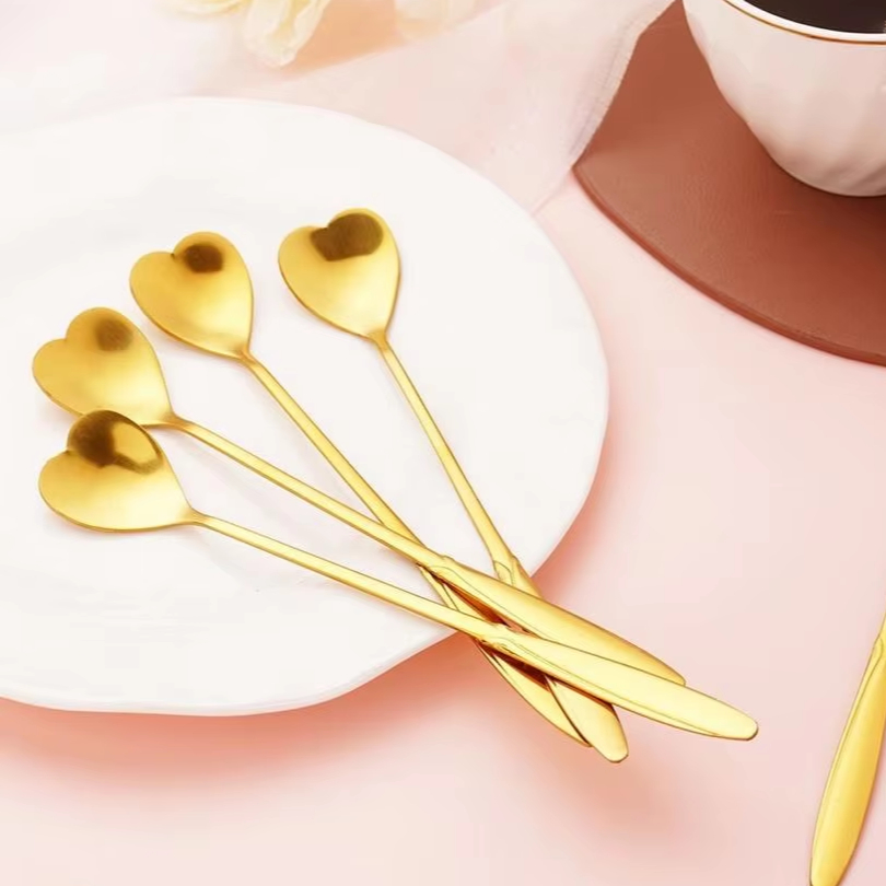High-performance stainless steel flatware set with polished silver finish


