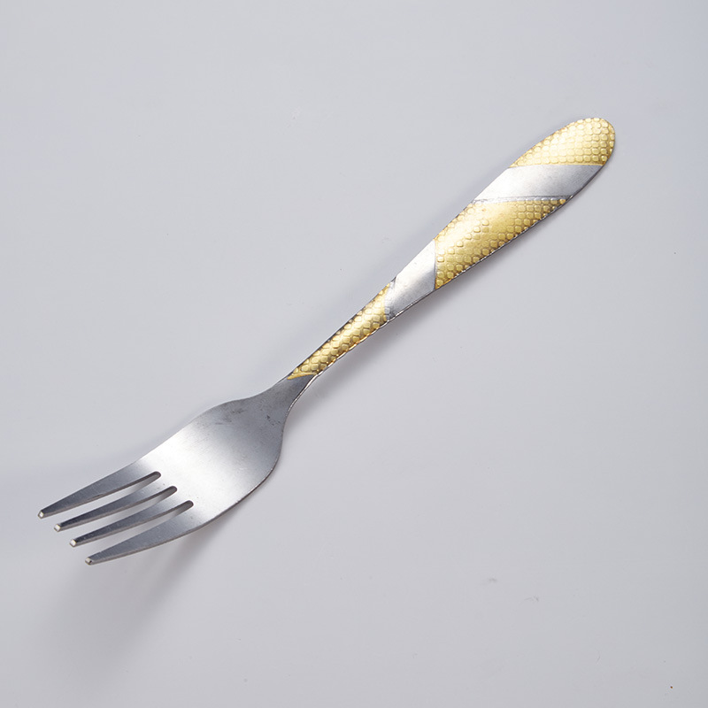 Stainless steel cutlery set for wedding and banquet use

