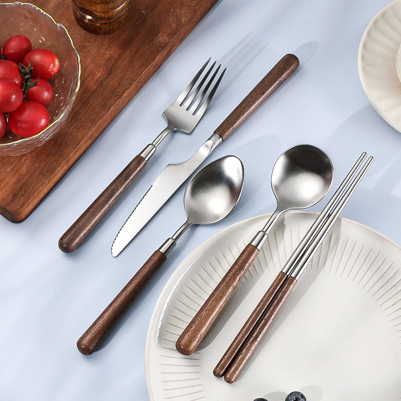 Matte finish 304 stainless steel cutlery set with knife, fork, and spoon for table setting

