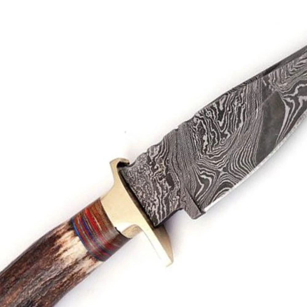 Hand-Forged Damascus Steel Kitchen Knife with Patterned Blade